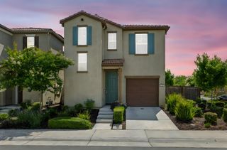 4715 Ocean Ln, Elk Grove, CA 95757