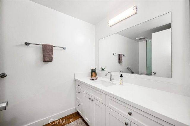 1981 McKinney Way 14K, Seal Beach, CA 90740