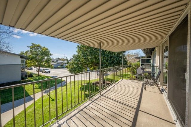 1981 McKinney Way 14K, Seal Beach, CA 90740