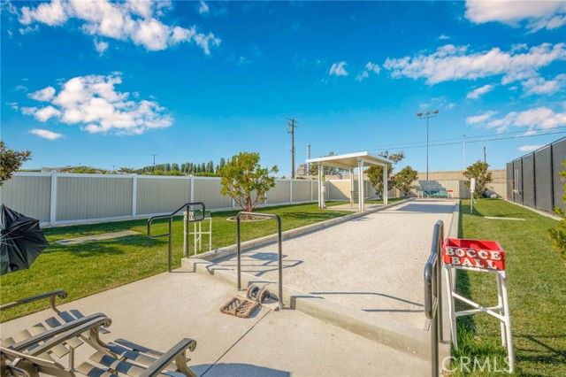 1981 McKinney Way 14K, Seal Beach, CA 90740