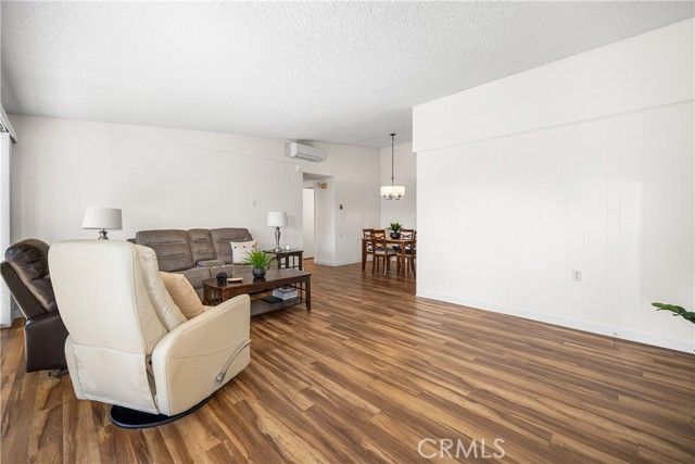 1981 McKinney Way 14K, Seal Beach, CA 90740