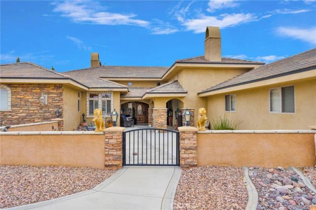 12935 Galewood, Apple Valley, CA 92308