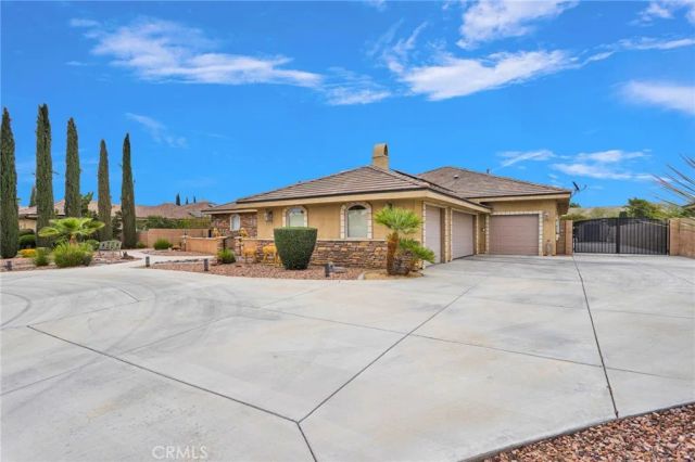 12935 Galewood, Apple Valley, CA 92308