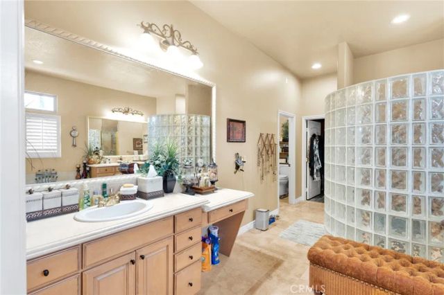 12935 Galewood, Apple Valley, CA 92308