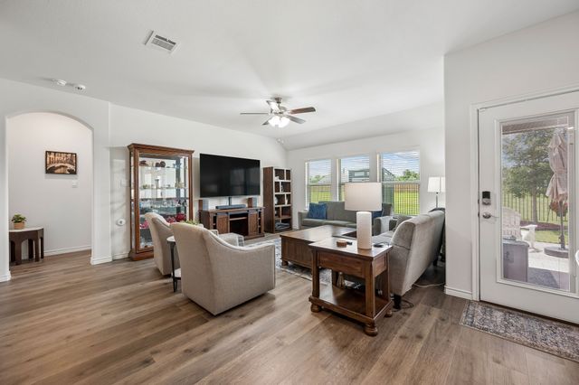 911 Cottontail Drive, Princeton, TX 75407