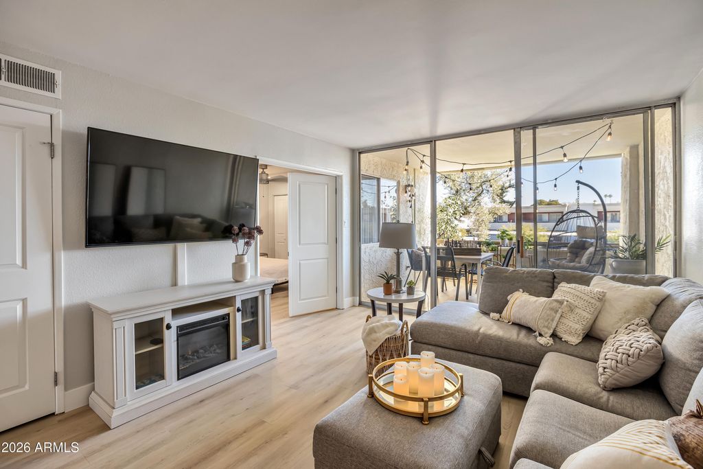 7625 E CAMELBACK Road S B227, Scottsdale, AZ 85251 — exterior