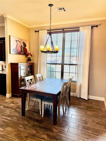 534 W Pine Rose Court Way, Mustang, OK 73064