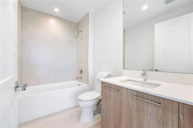 153 N Seabreeze Boulevard N 1803, Fort Lauderdale, FL 33304