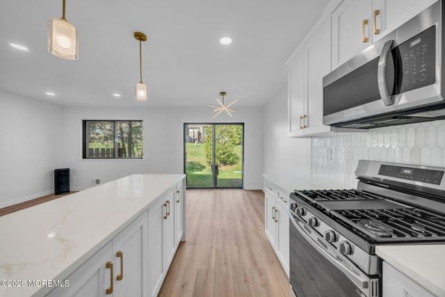 165 Penn Court, Matawan, NJ 07747