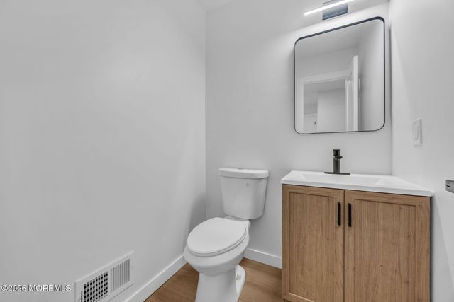 165 Penn Court, Matawan, NJ 07747