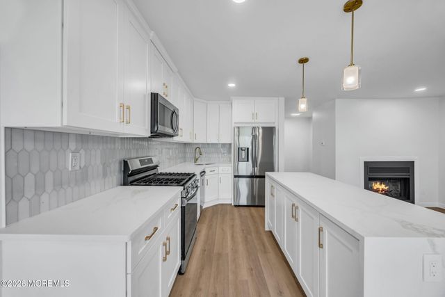 165 Penn Court, Matawan, NJ 07747