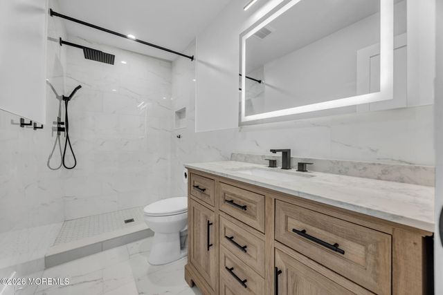 165 Penn Court, Matawan, NJ 07747