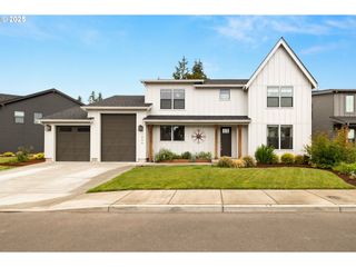1046 Se OLIVE Way, Estacada, OR 97023