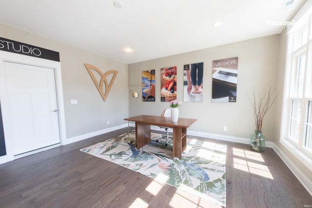 1560 S Piazza Drive, Bloomington, IN 47401