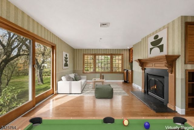 43 KING GEORGE ROAD, Warren Twp., NJ 07059