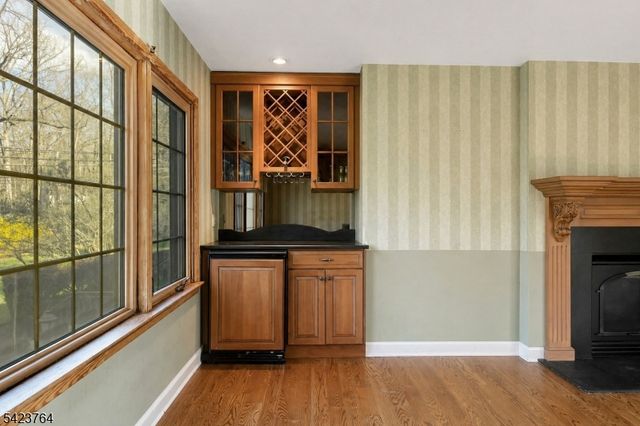 43 KING GEORGE ROAD, Warren Twp., NJ 07059