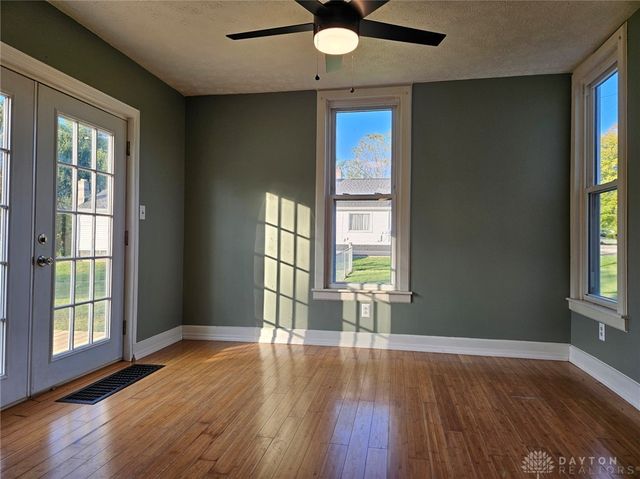 2939 Mechanicsburg Road, Springfield, OH 45503