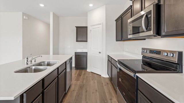 1124 Harston Trail, Ferris, TX 75125