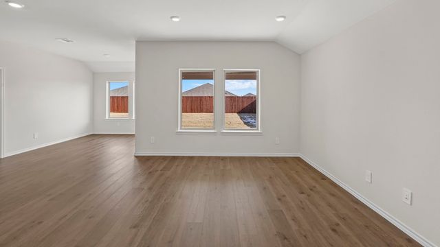 1124 Harston Trail, Ferris, TX 75125