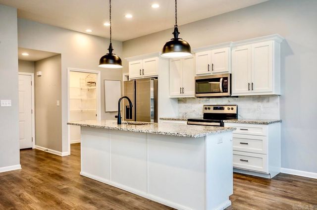 1007 S 59th Street, Paragould, AR 72450
