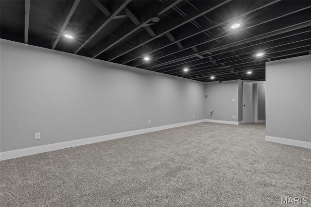 1025 Belmont Terrace, Florissant, MO 63033