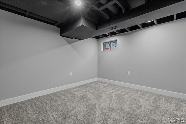 1025 Belmont Terrace, Florissant, MO 63033