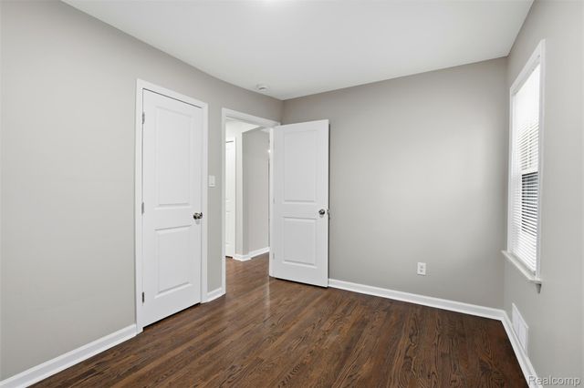 3050 Catalpa Drive, Berkley, MI 48072