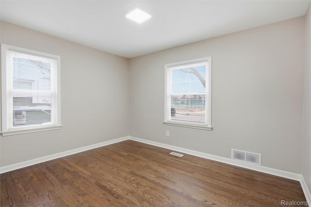 3050 Catalpa Drive, Berkley, MI 48072