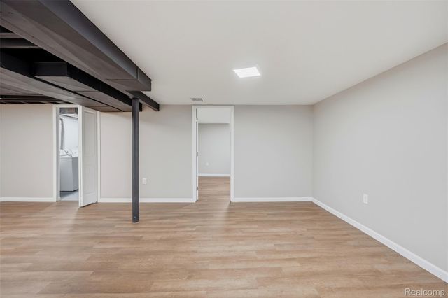 3050 Catalpa Drive, Berkley, MI 48072
