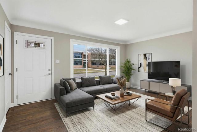 3050 Catalpa Drive, Berkley, MI 48072