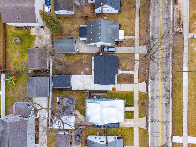 3050 Catalpa Drive, Berkley, MI 48072