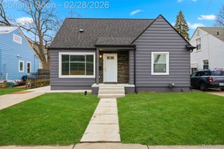 3050 Catalpa Drive, Berkley, MI 48072