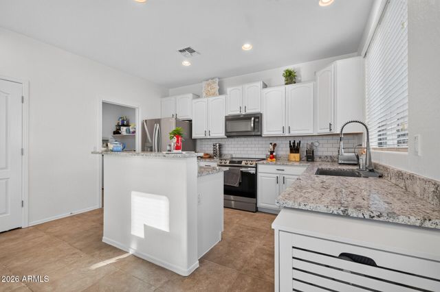 7803 S 22ND Lane, Phoenix, AZ 85041