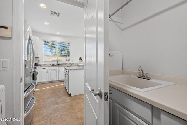 7803 S 22ND Lane, Phoenix, AZ 85041