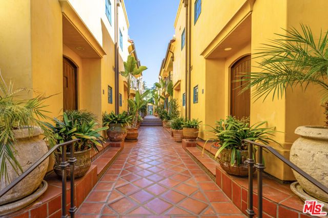 849 14th Street 4, Santa Monica, CA 90403