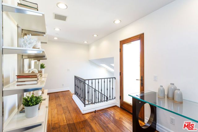 849 14th Street 4, Santa Monica, CA 90403