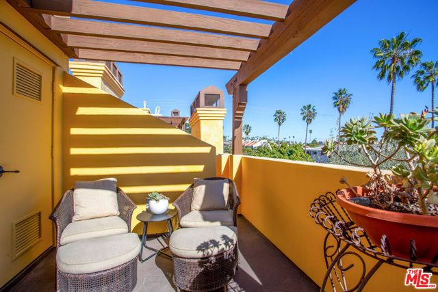 849 14th Street 4, Santa Monica, CA 90403