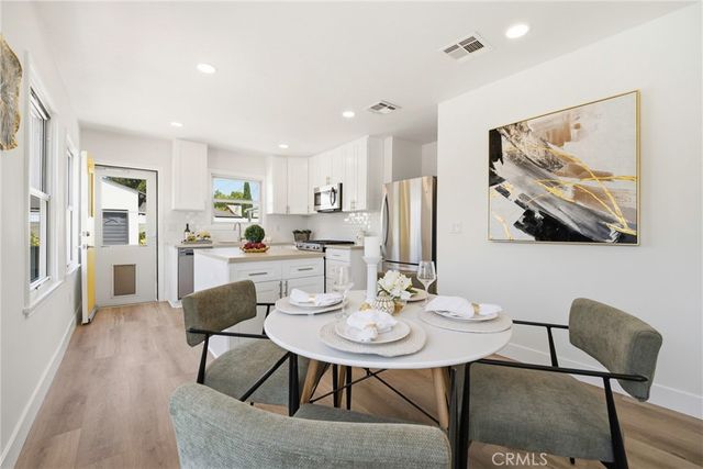 2141 N Evergreen Street, Burbank, CA 91505