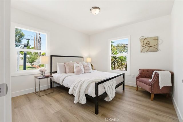 2141 N Evergreen Street, Burbank, CA 91505