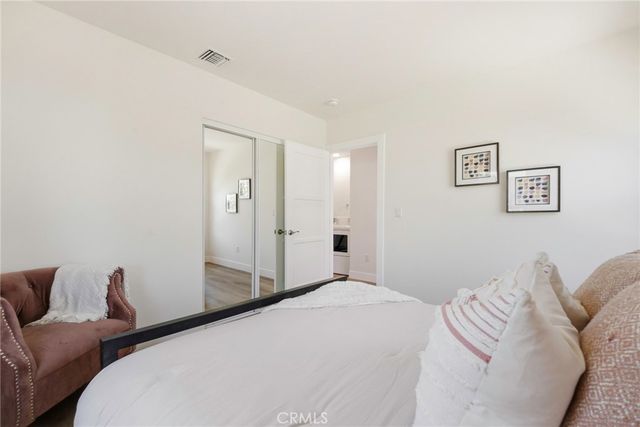 2141 N Evergreen Street, Burbank, CA 91505