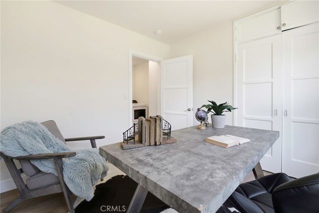 2141 N Evergreen Street, Burbank, CA 91505