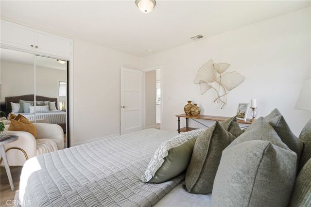 2141 N Evergreen Street, Burbank, CA 91505