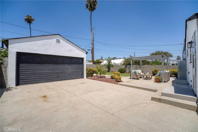 2141 N Evergreen Street, Burbank, CA 91505