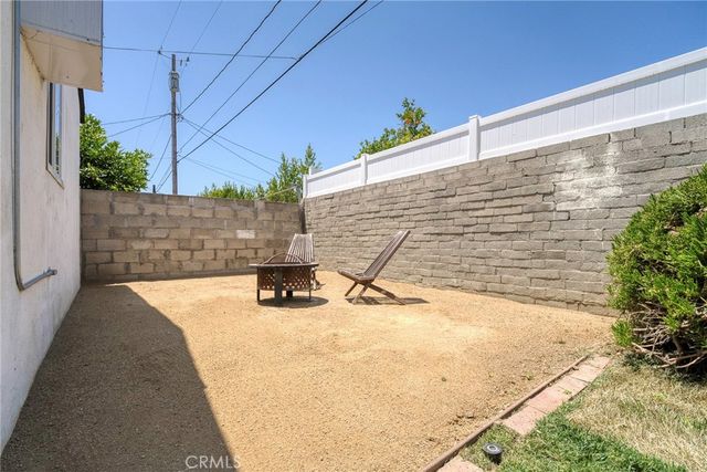 2141 N Evergreen Street, Burbank, CA 91505
