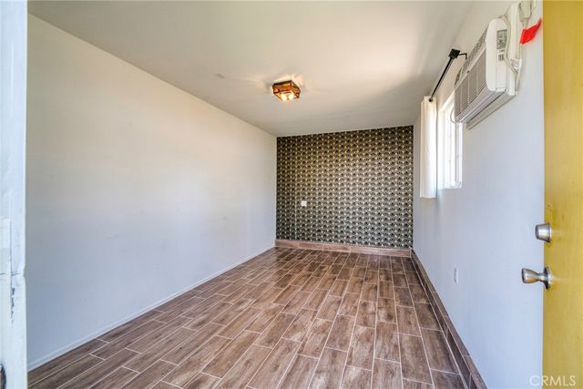 2141 N Evergreen Street, Burbank, CA 91505