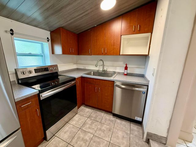 1980 SW 66TH Avenue, North Lauderdale, FL 33068