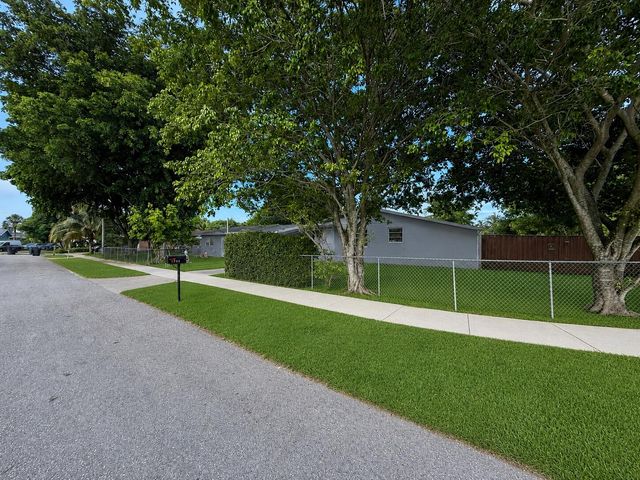 1980 SW 66TH Avenue, North Lauderdale, FL 33068
