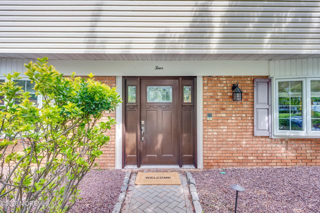 4 Talbot Road, Marlboro, NJ 07746