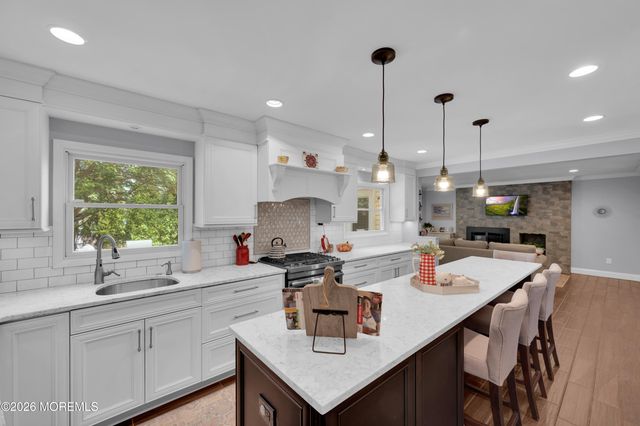 4 Talbot Road, Marlboro, NJ 07746