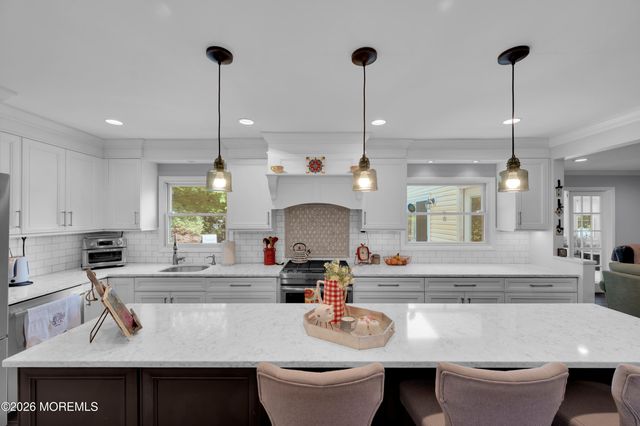 4 Talbot Road, Marlboro, NJ 07746